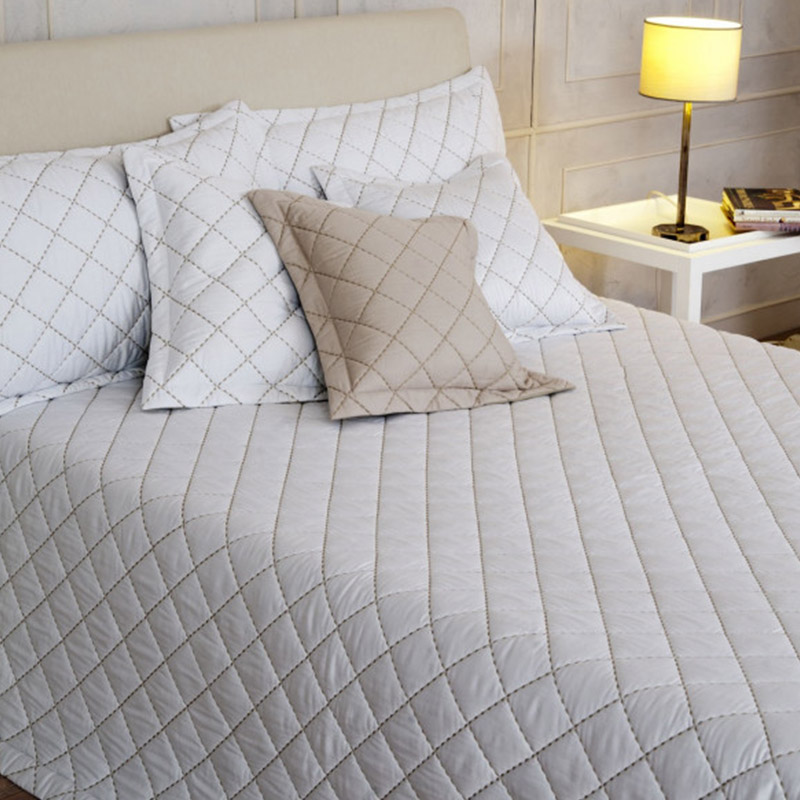 PERGAMON Mastro Raphael Quilt Pergamon Ricamato Rombi - immagine 1